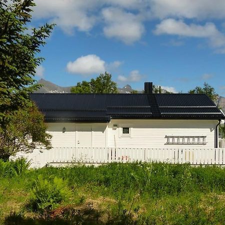 Cozy Apartment Between Sea And Mountains Mefjordvaer Exterior photo